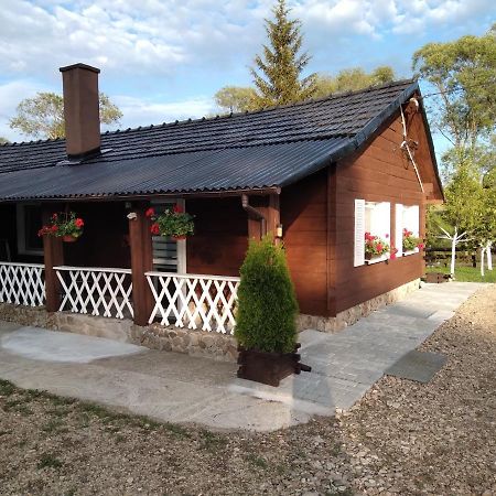 Domek Na Prerii Villa อุสชิกีดอลเน ภายนอก รูปภาพ